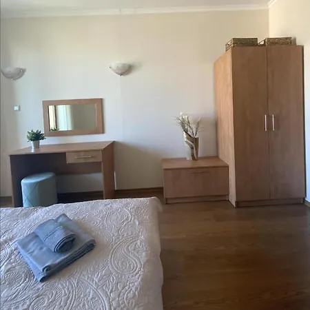 Royal Dreams Apartment